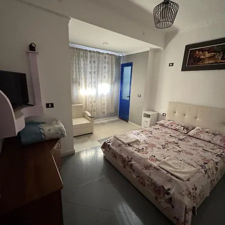 Hotel B&B Hotel 3*